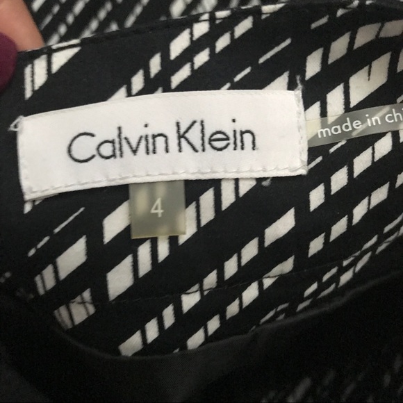 Calvin Klein Black White Back Zipper Pencil Skirt - Picture 4 of 4
